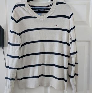 Tommy Hilfiger sweater
